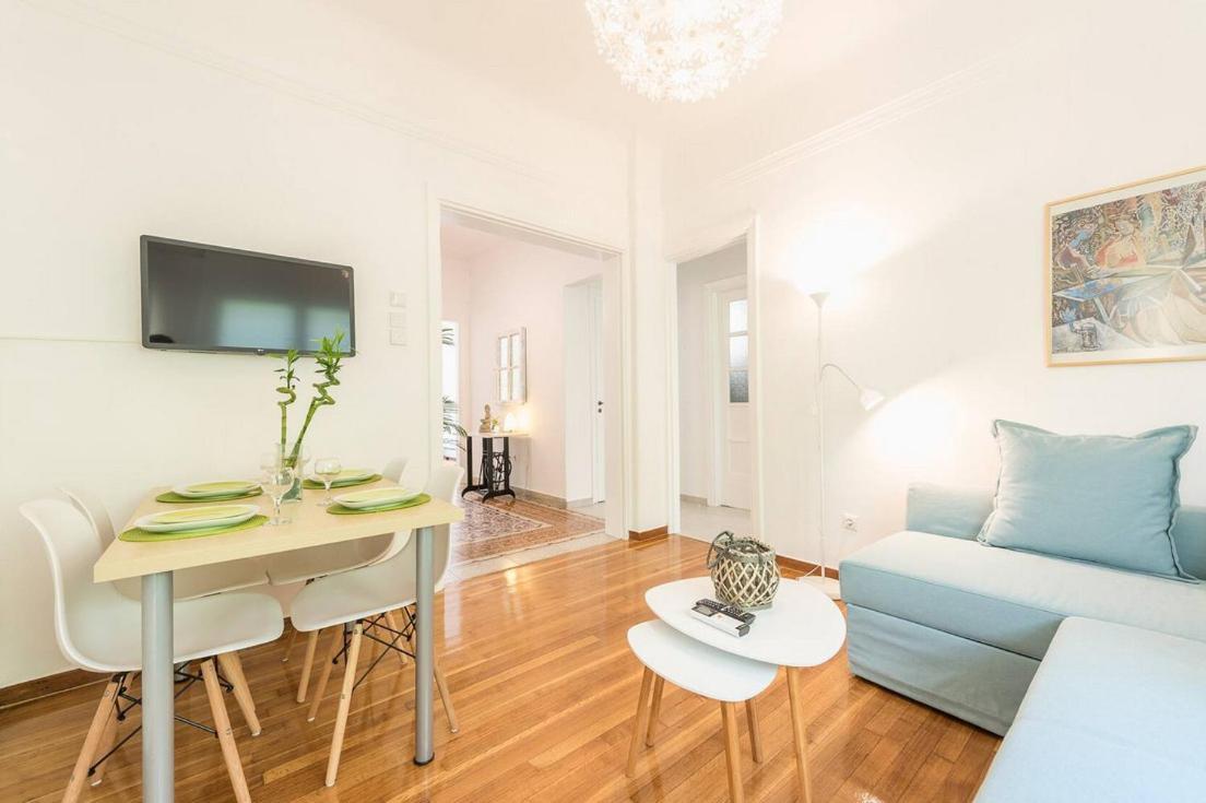 Apartmán Casa Pamisou Near Attiki Metro Station Atény Exteriér fotografie